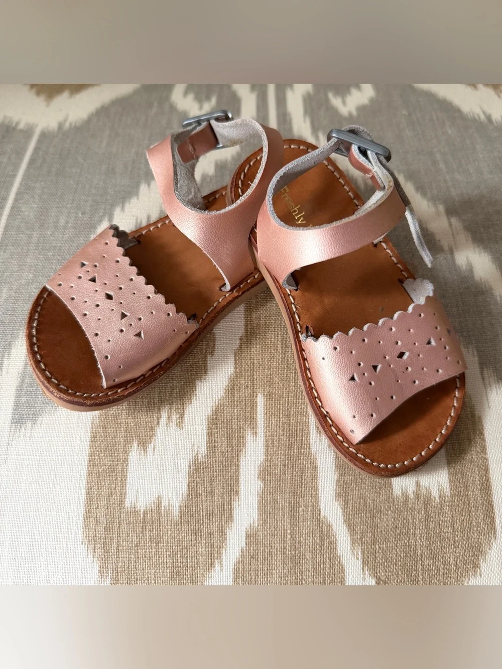 5💕 Freshly Picked Rose Gold Laguna Toddler Sandal Soft Leather Metallic Pink